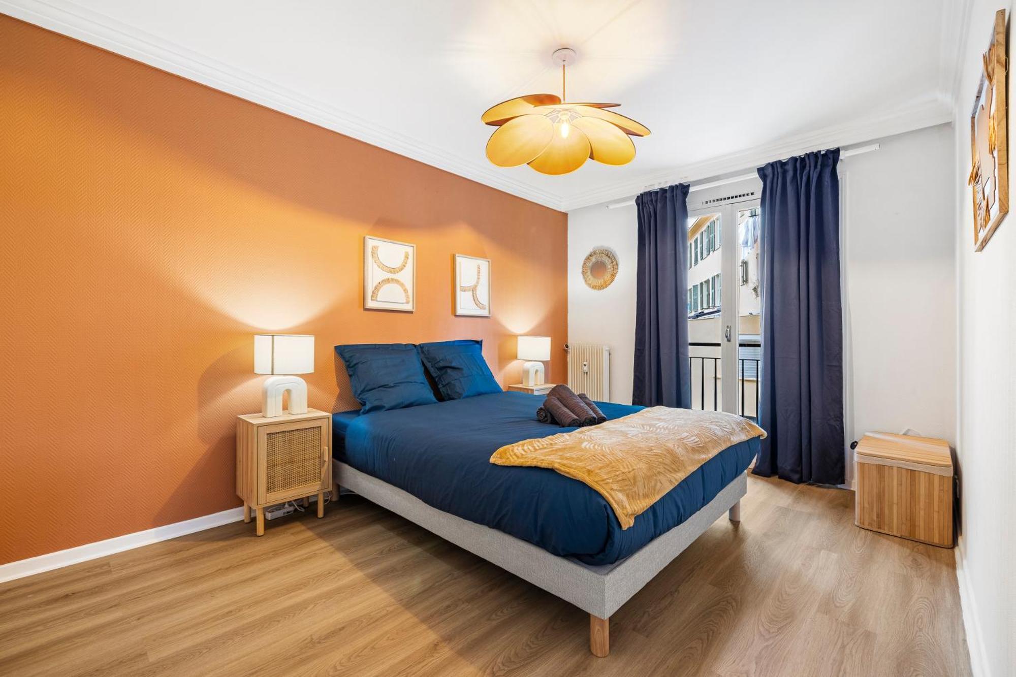 Nice Renting - Philibert - Elegant Spacious Quiet Near The Port Free Parking Zewnętrze zdjęcie